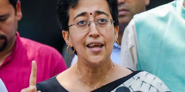 #Atishi, #DelhiCM, #CMResidence, #BJP, #AAP, #LGVsaxena, #PWD, #Kejriwal, #Politics, #Delhi